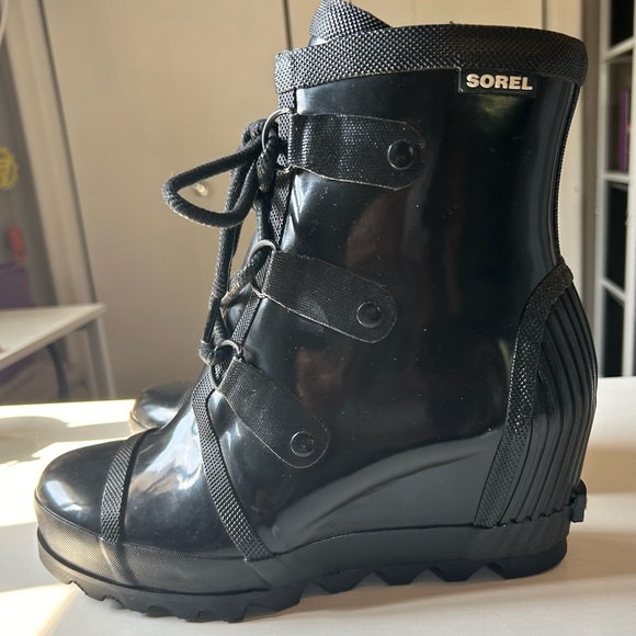 RARE Sorel Joan of Arctic Wedge Black Rainboot 9.5 - Picture 6 of 10
